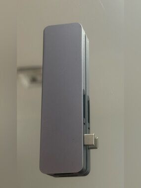 HyperDrive 6 in 1 Port Universal USB-C Hub